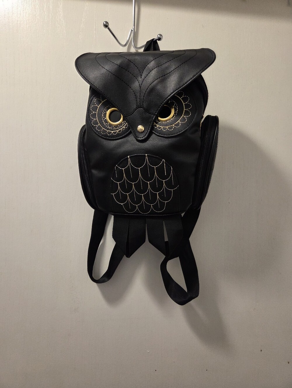 Black Owl-Shaped Women's Backpack